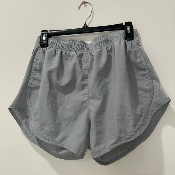 Nike Dri Fit Shorts - Picture 1 of 5